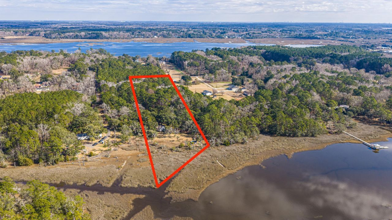 4107 Davison Road Photo 4