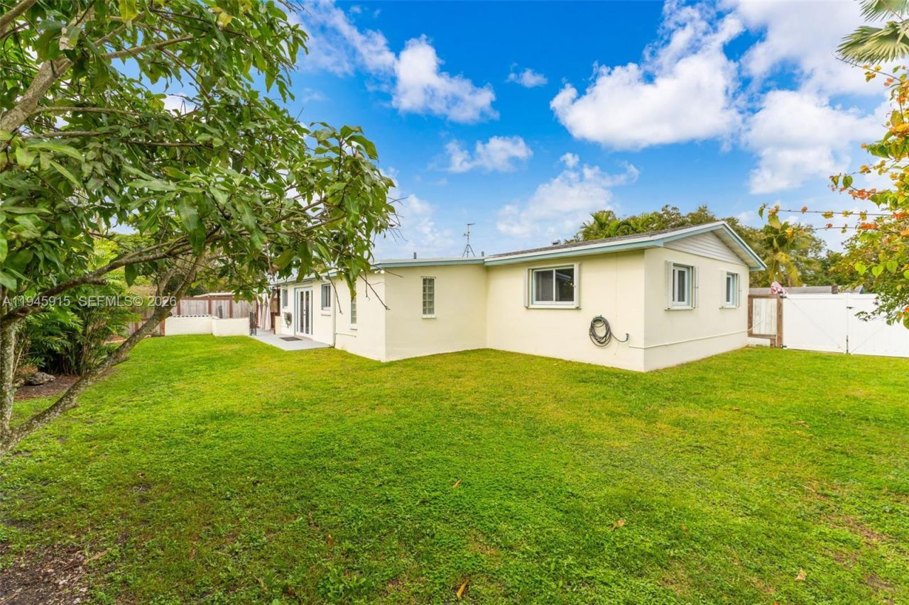 8760 SW 191st St, Cutler Bay, FL 33157 Photo