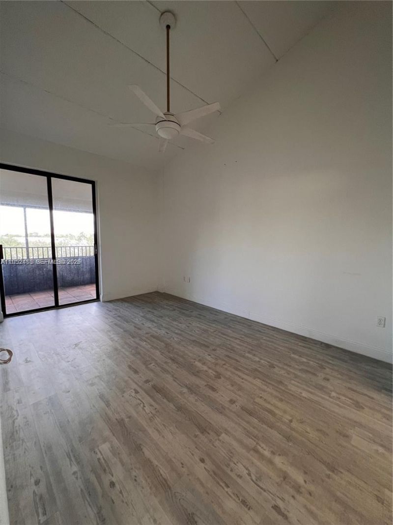 16220 NW 2nd Ave , Unit 511, Miami, FL 33169 Photo