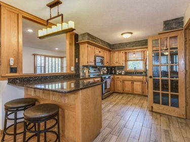 3653 Roosevelt Street NE, Saint Anthony, MN 55418