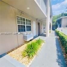 6565 Santona St, Unit B5, Coral Gables, FL 33146 Photo