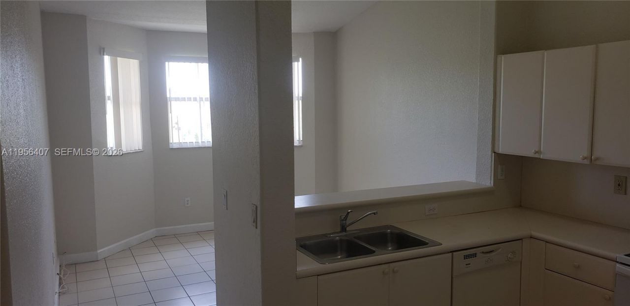 2811 SE 17th Ave , Unit 202, Homestead, FL 33035 Photo