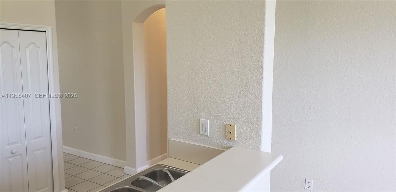 2811 SE 17th Ave , Unit 202, Homestead, FL 33035 Photo