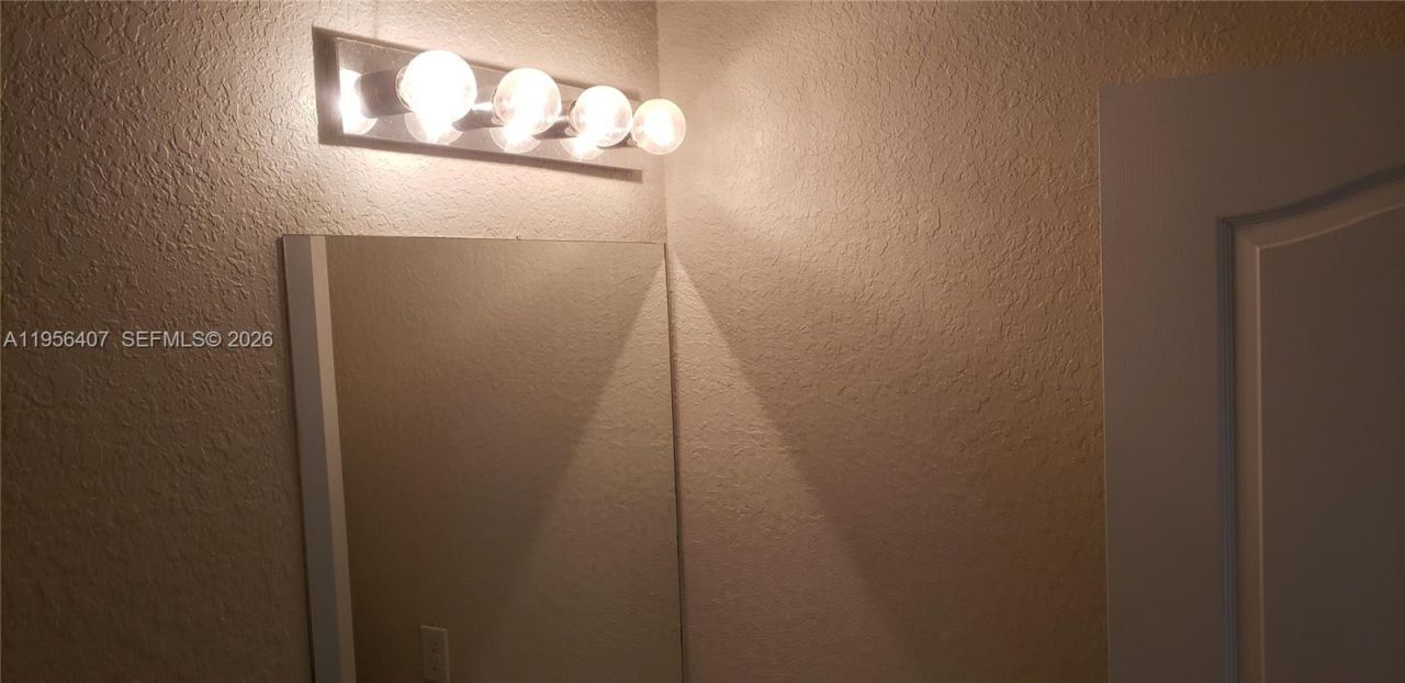 2811 SE 17th Ave , Unit 202, Homestead, FL 33035 Photo