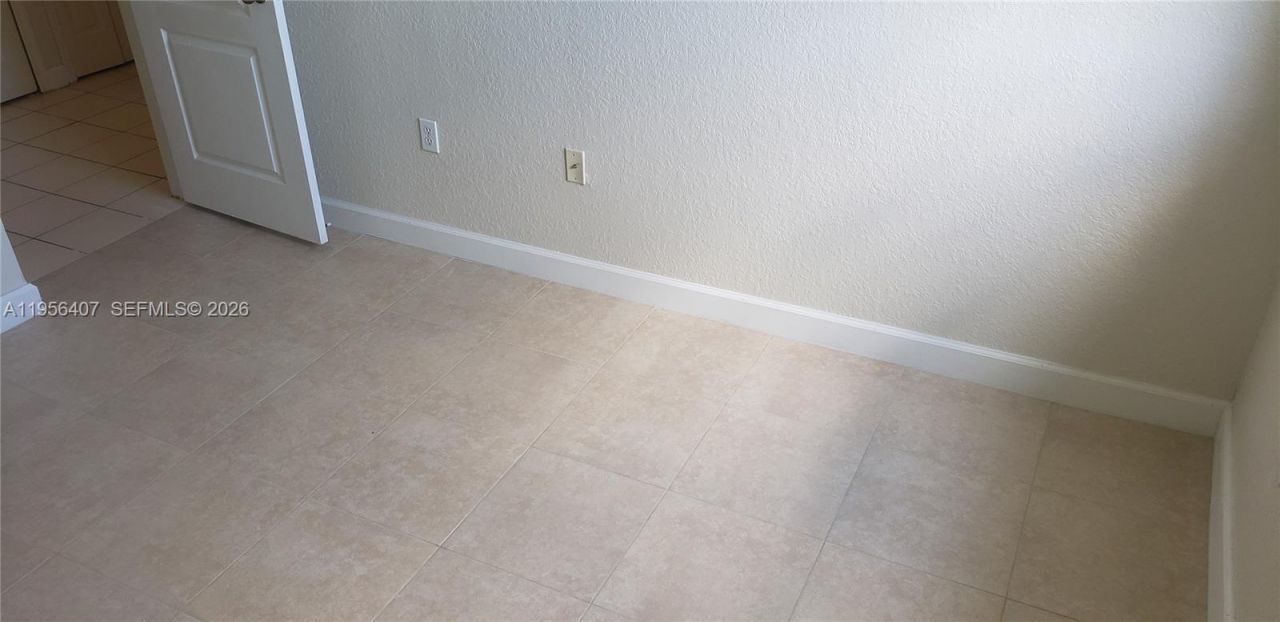 2811 SE 17th Ave , Unit 202, Homestead, FL 33035 Photo