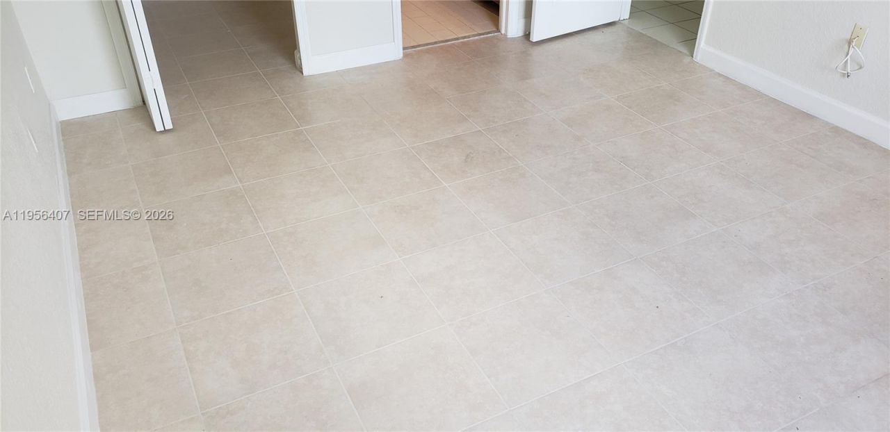 2811 SE 17th Ave , Unit 202, Homestead, FL 33035 Photo