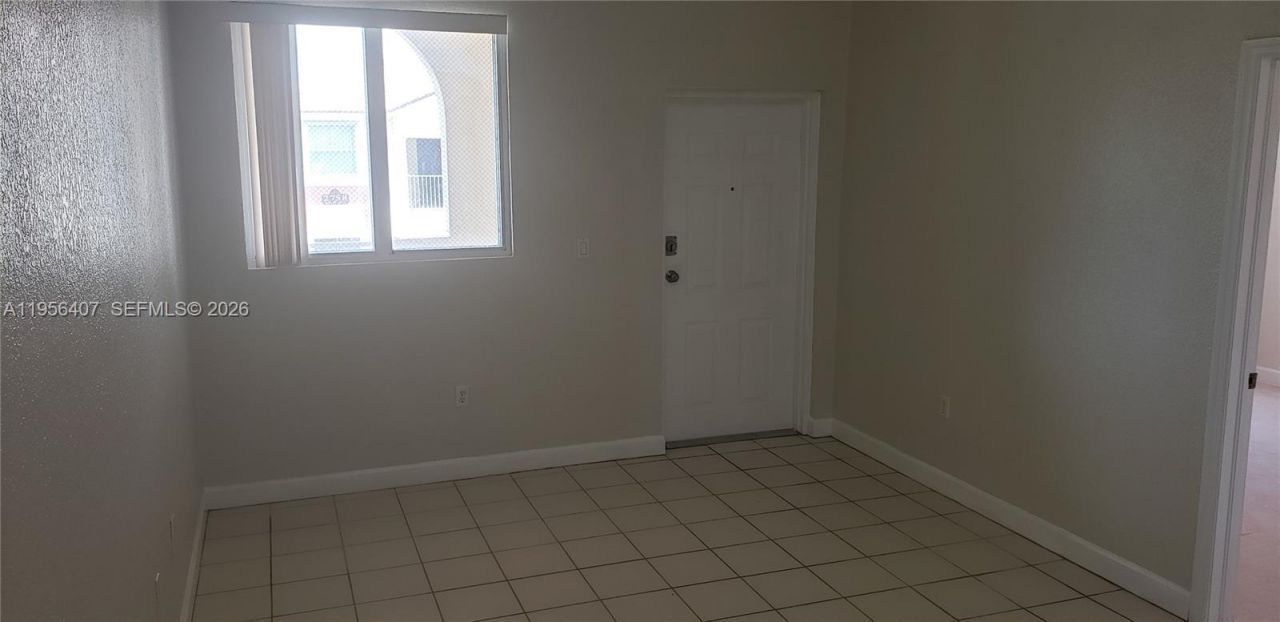 2811 SE 17th Ave , Unit 202, Homestead, FL 33035 Photo