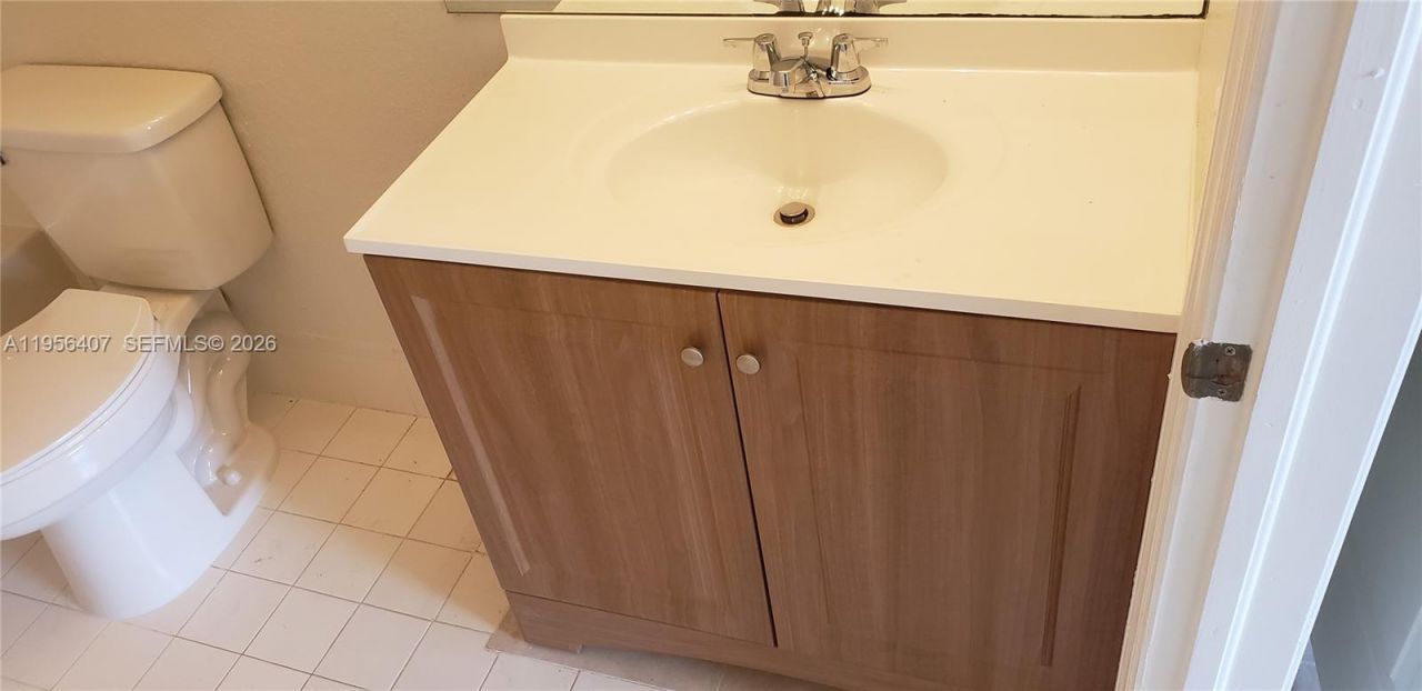 2811 SE 17th Ave , Unit 202, Homestead, FL 33035 Photo