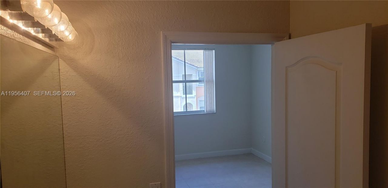 2811 SE 17th Ave , Unit 202, Homestead, FL 33035 Photo