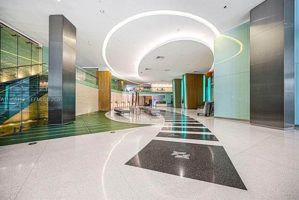 92 SW 3rd St , Unit 4806, Miami, FL 33130 Photo