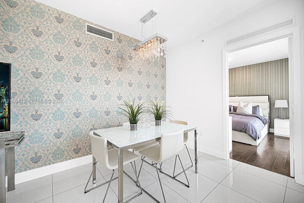 92 SW 3rd St , Unit 4806, Miami, FL 33130 Photo