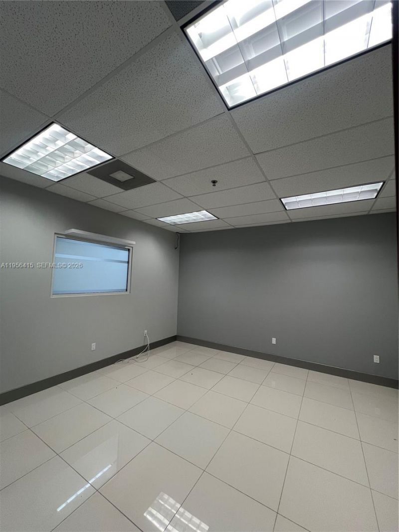 2893 Executive Park Dr, Unit 125, Weston, FL 33331 Photo