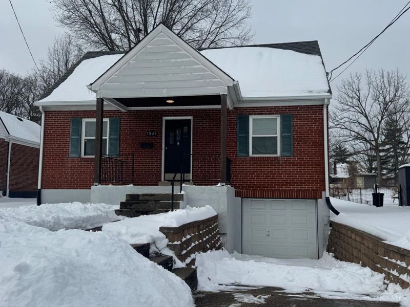 7849 Seward Avenue, Cincinnati, OH 45231 Photo 24