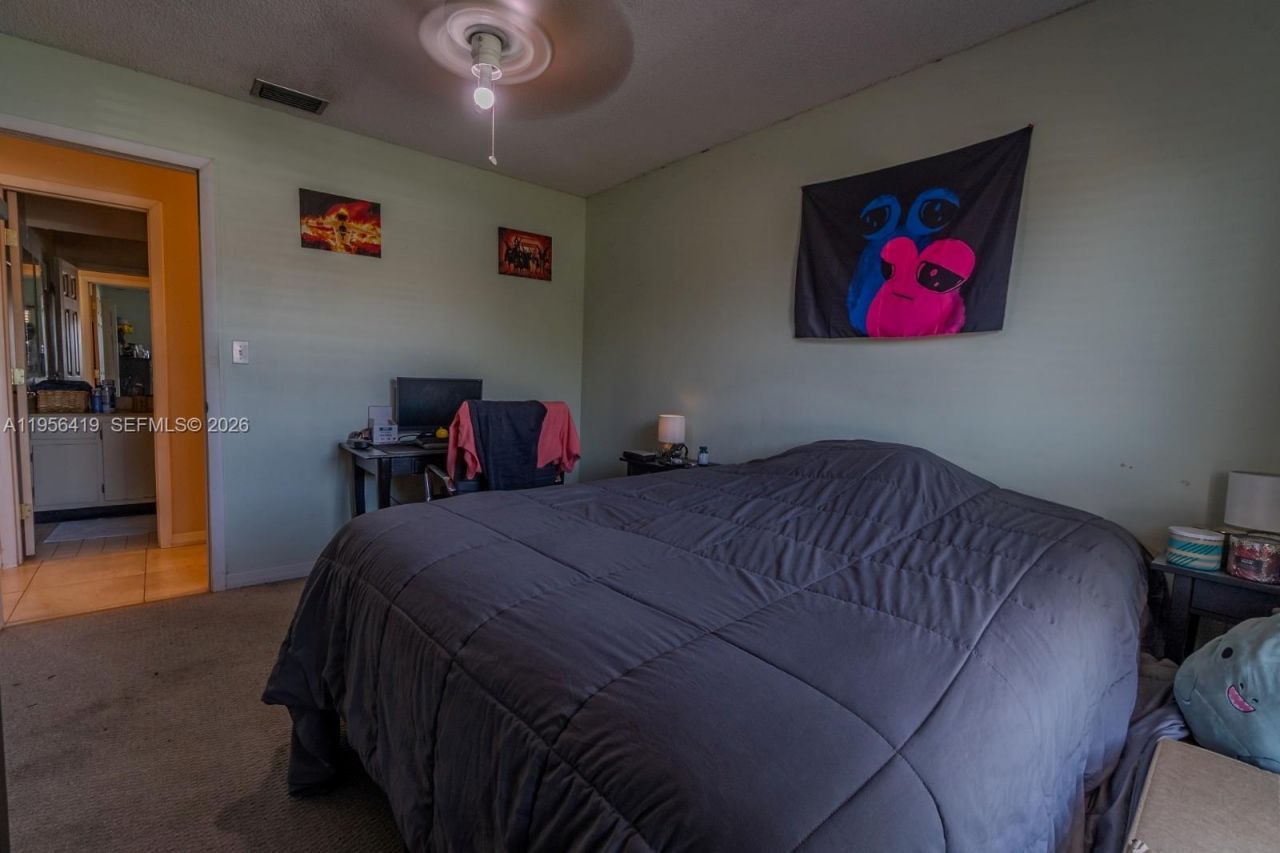 20013 NW 62nd Pl, Hialeah, FL 33015 Photo