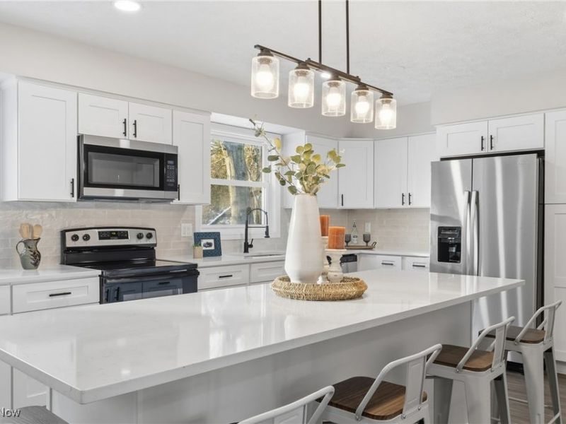 431 Trudy Ave, Munroe Falls, OH 44262 Photo 3