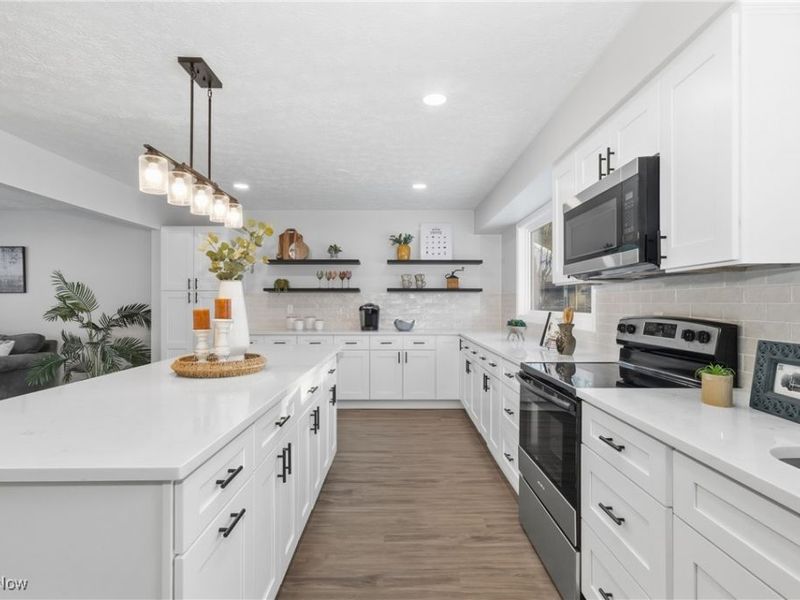 431 Trudy Ave, Munroe Falls, OH 44262 Photo 9