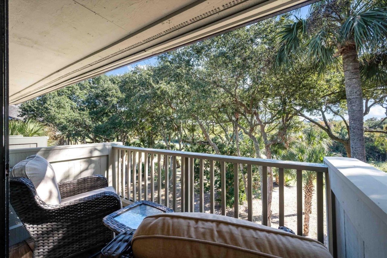 5004 Green Dolphin Way Photo 22