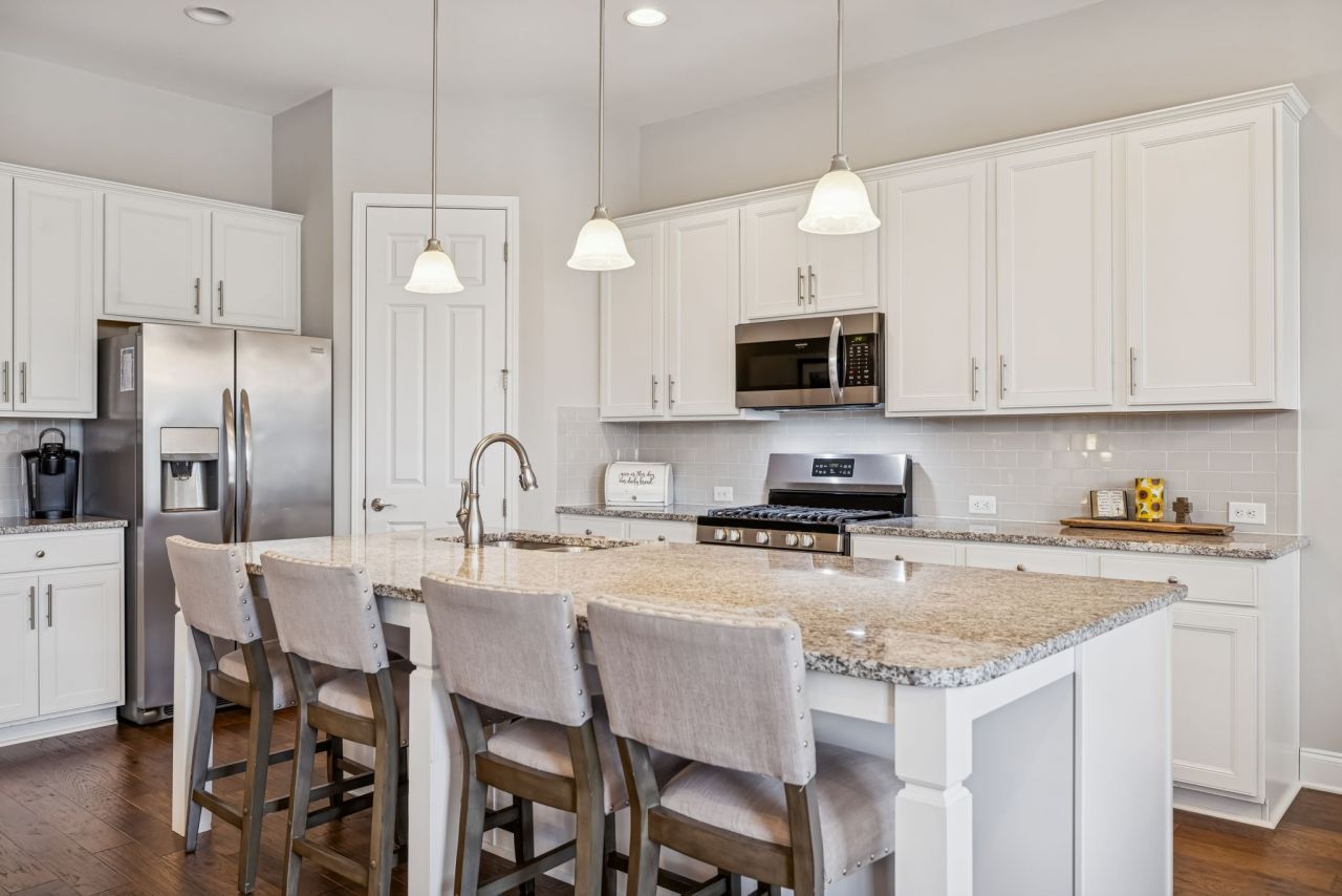 2001 Inland Dr, Franklin, TN 37064 Main Photo