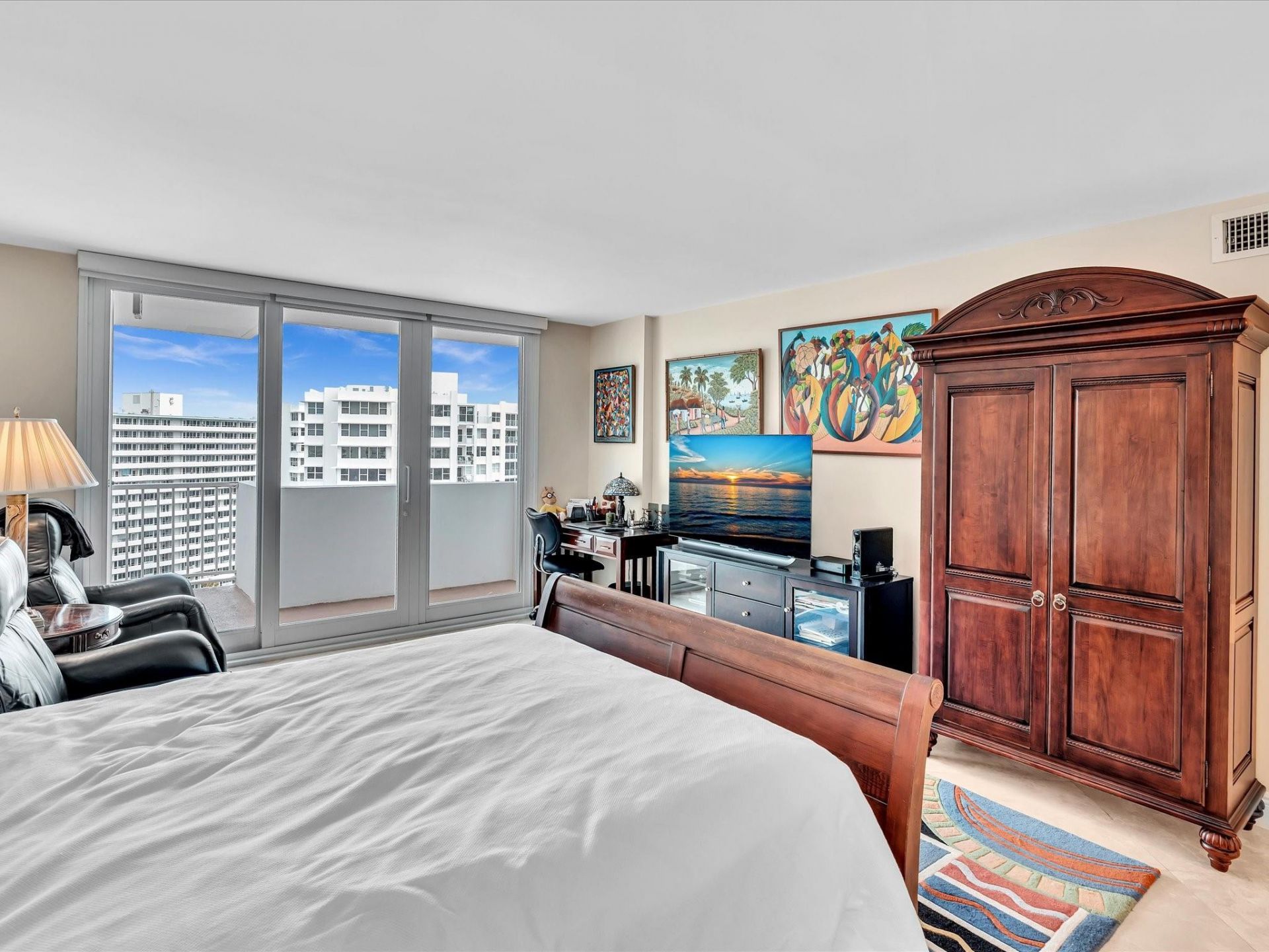 4300 N Ocean Boulevard, Unit 15J, Fort Lauderdale, FL 33308 Photo