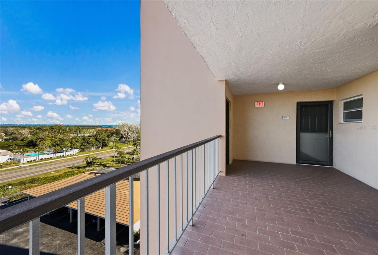 4401 Gulf Of Mexico Drive, Unit 601, Longboat Key, FL 34228 Photo