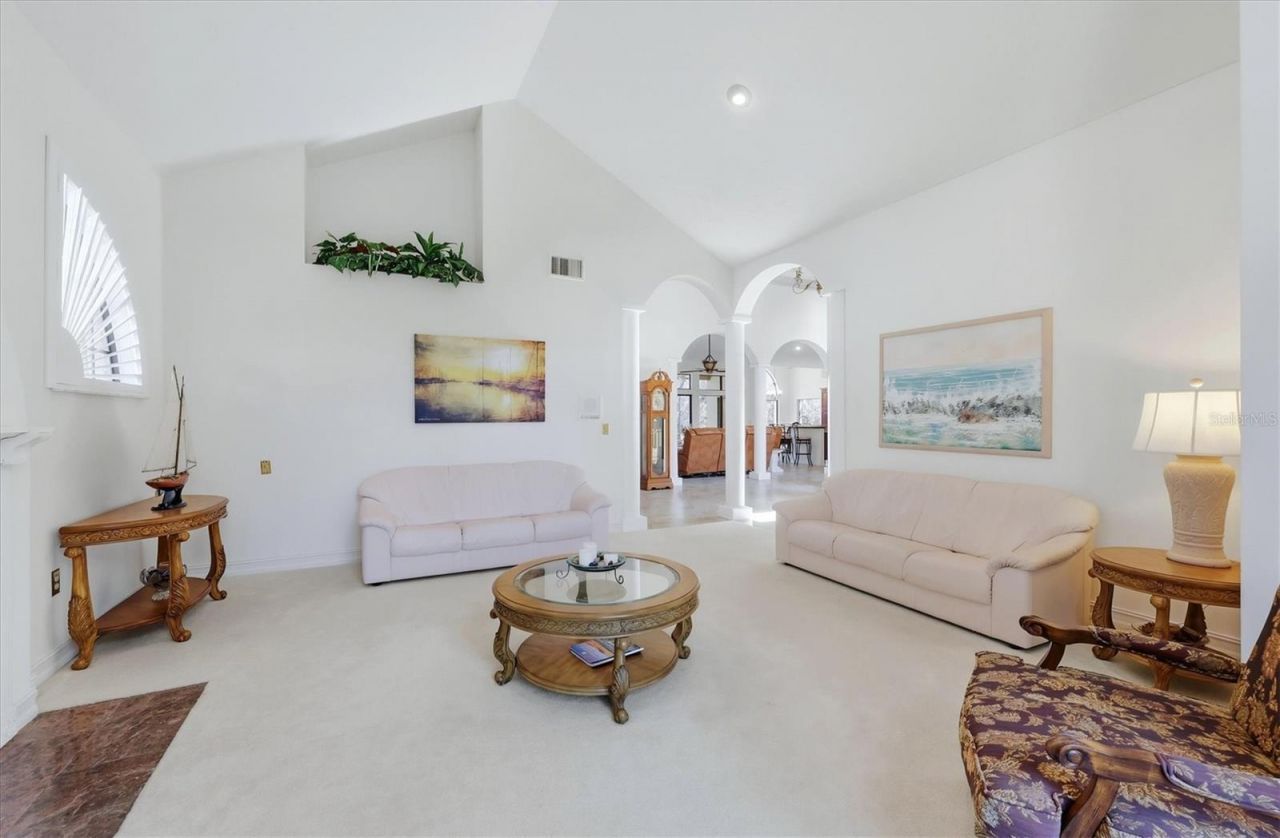 4221 Escondito Circle, Sarasota, FL 34238 Photo