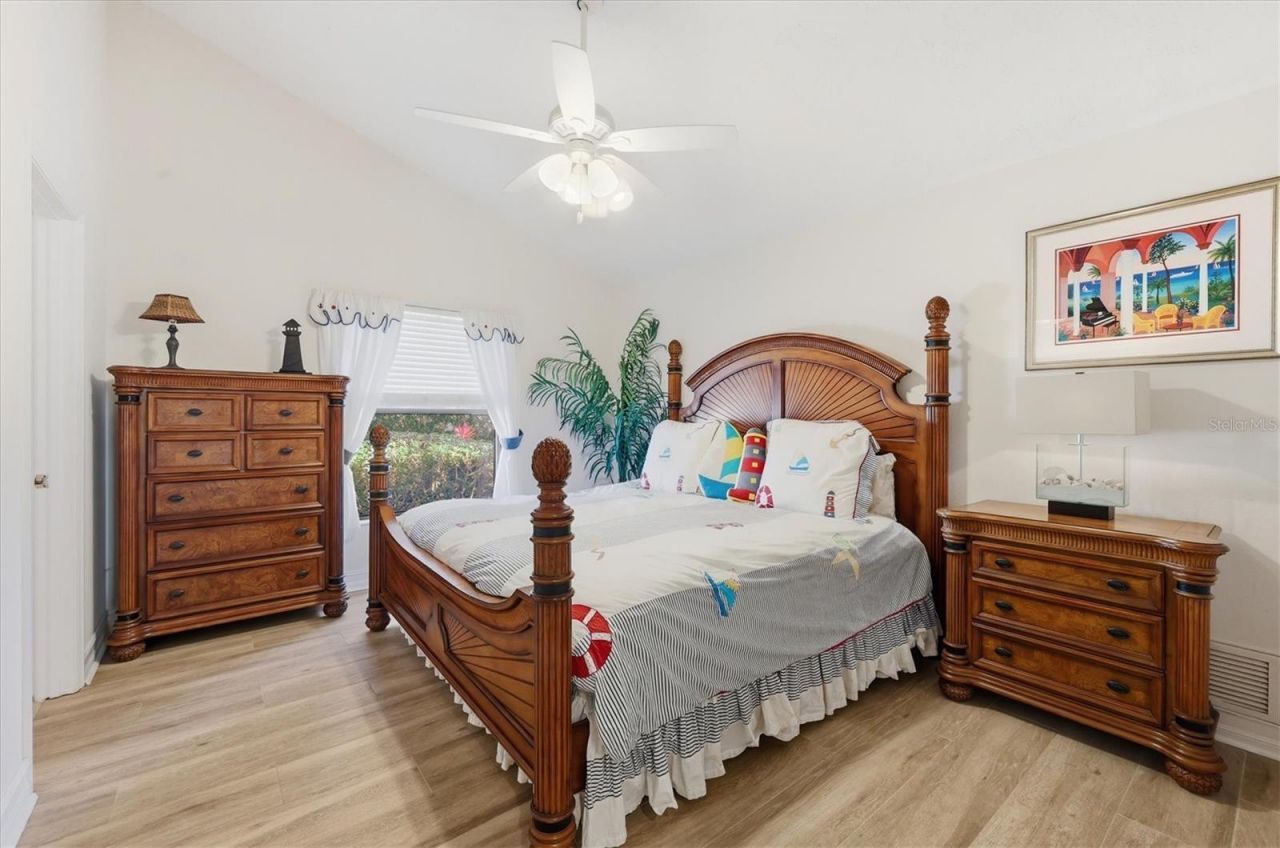 4221 Escondito Circle, Sarasota, FL 34238 Photo