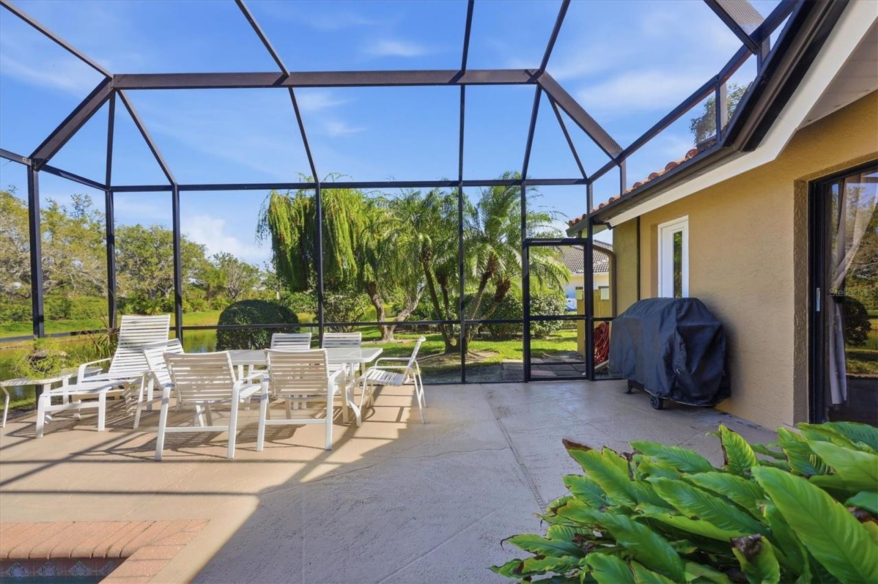 4221 Escondito Circle, Sarasota, FL 34238 Photo