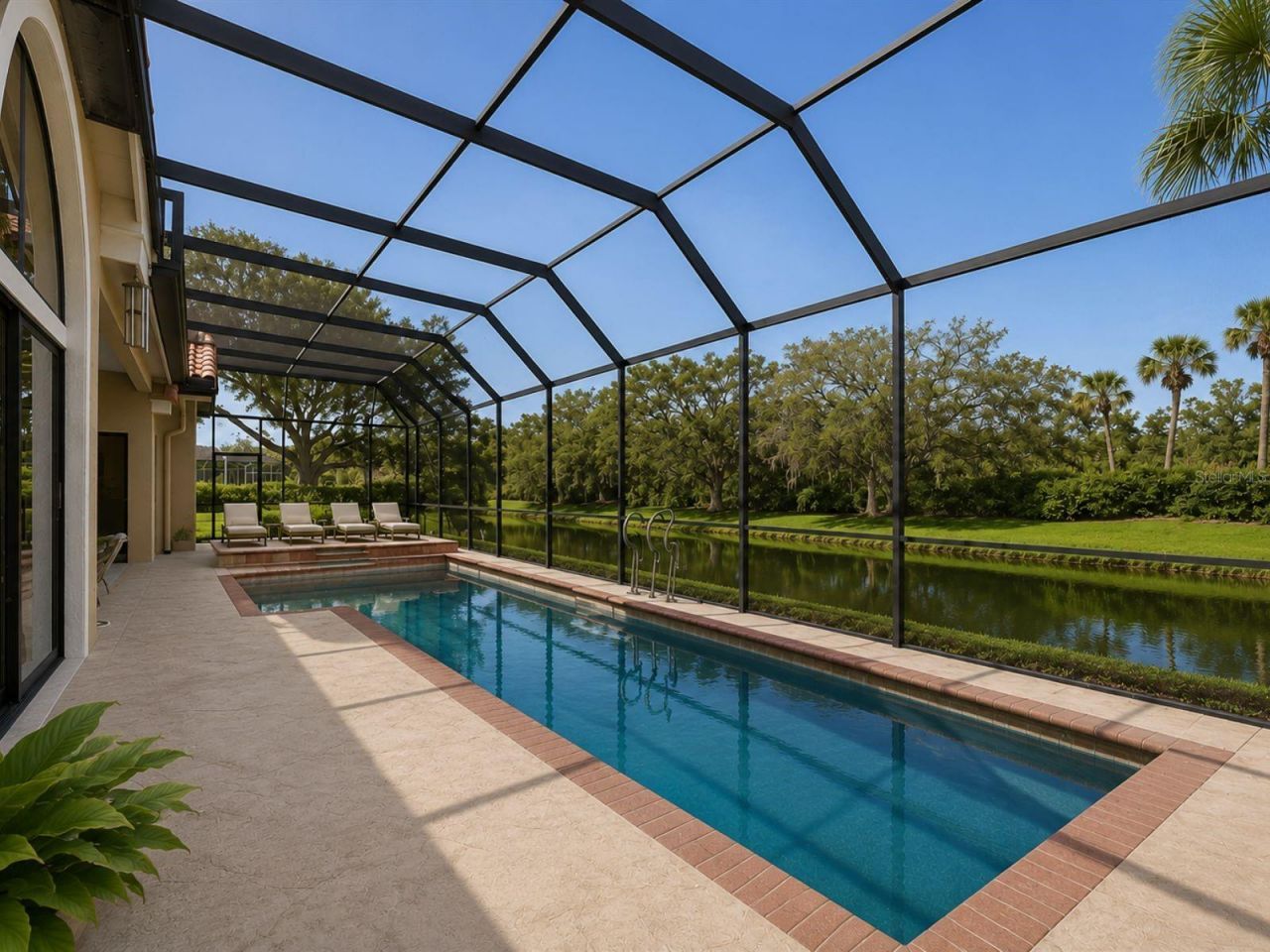 4221 Escondito Circle, Sarasota, FL 34238 Photo