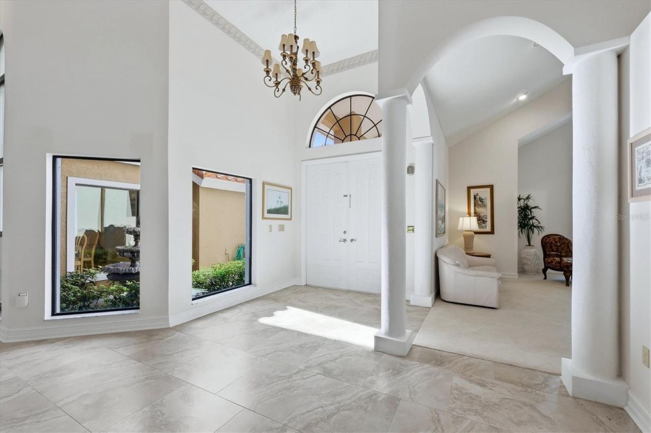4221 Escondito Circle, Sarasota, FL 34238 Photo
