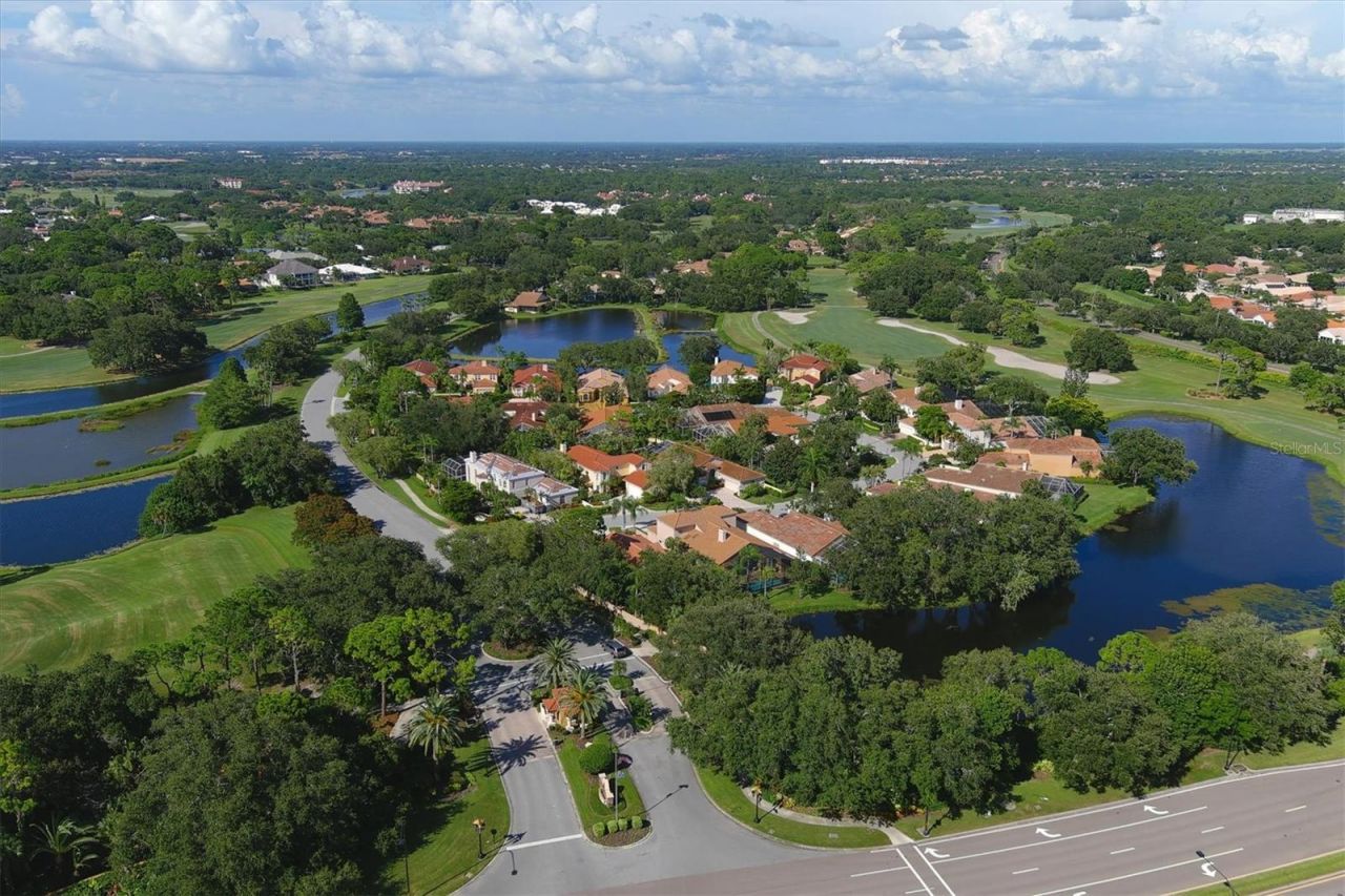 4221 Escondito Circle, Sarasota, FL 34238 Photo