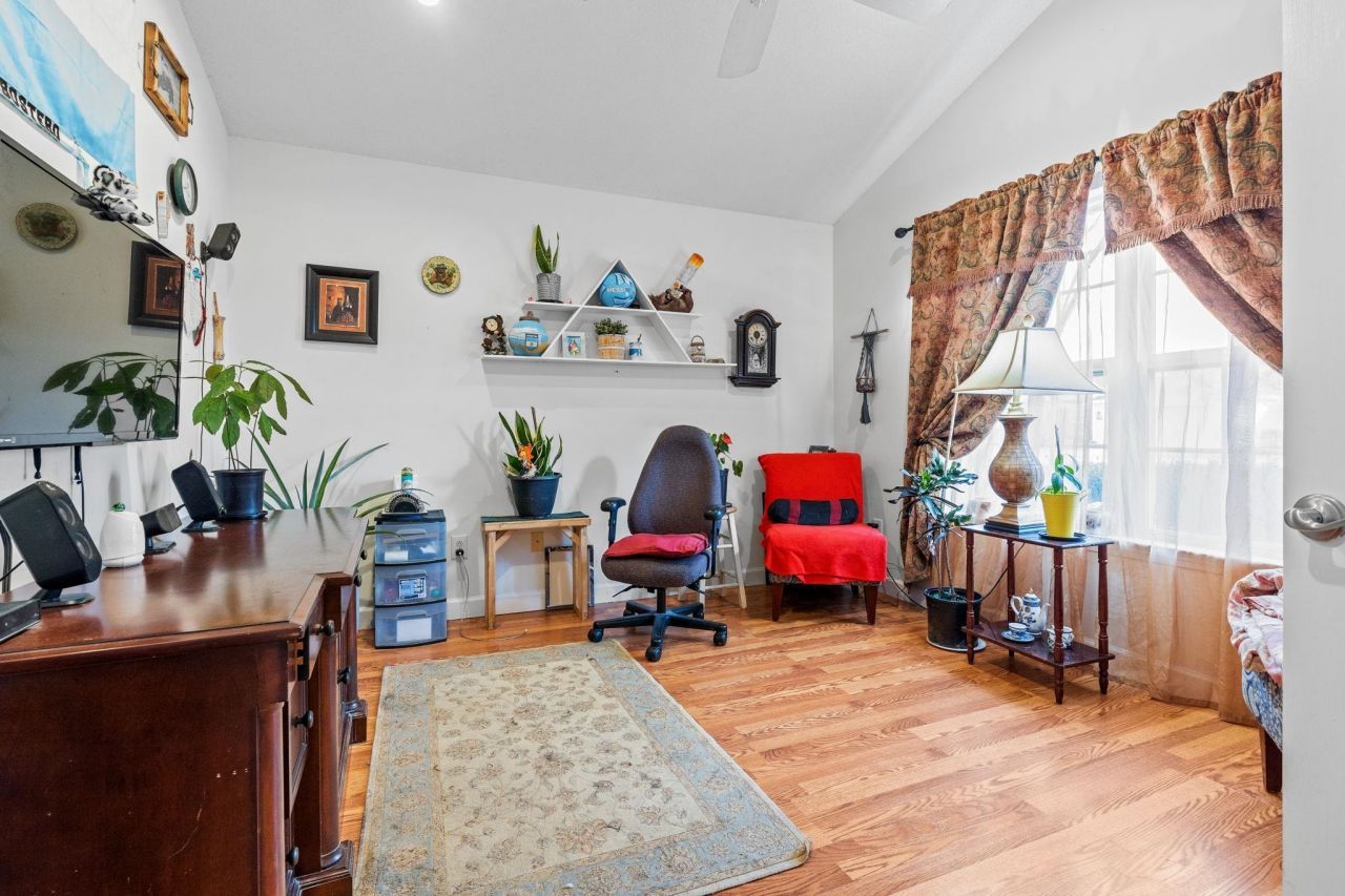 238 Carolina Crossing Blvd. Photo 11