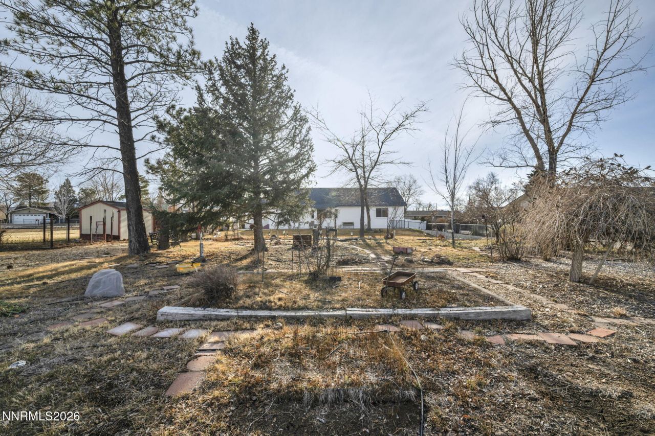 840 Russell Way, Gardnerville, NV 89460 Photo
