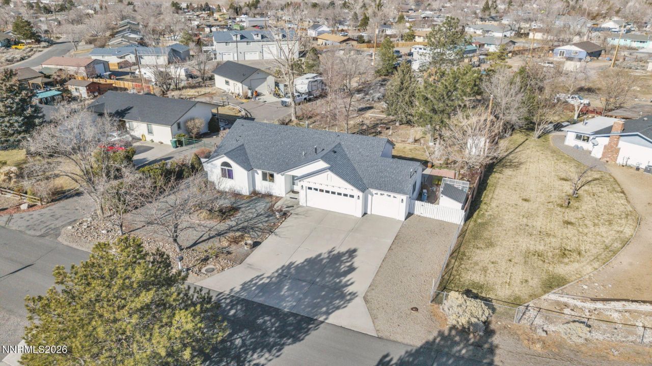 840 Russell Way, Gardnerville, NV 89460 Photo