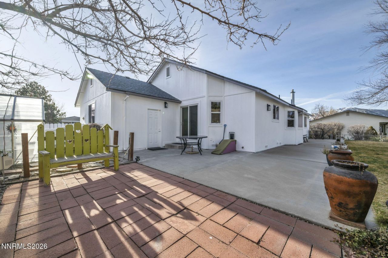 840 Russell Way, Gardnerville, NV 89460 Photo