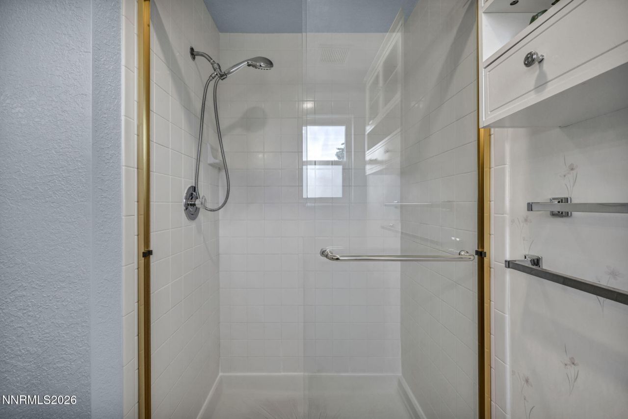 840 Russell Way, Gardnerville, NV 89460 Photo