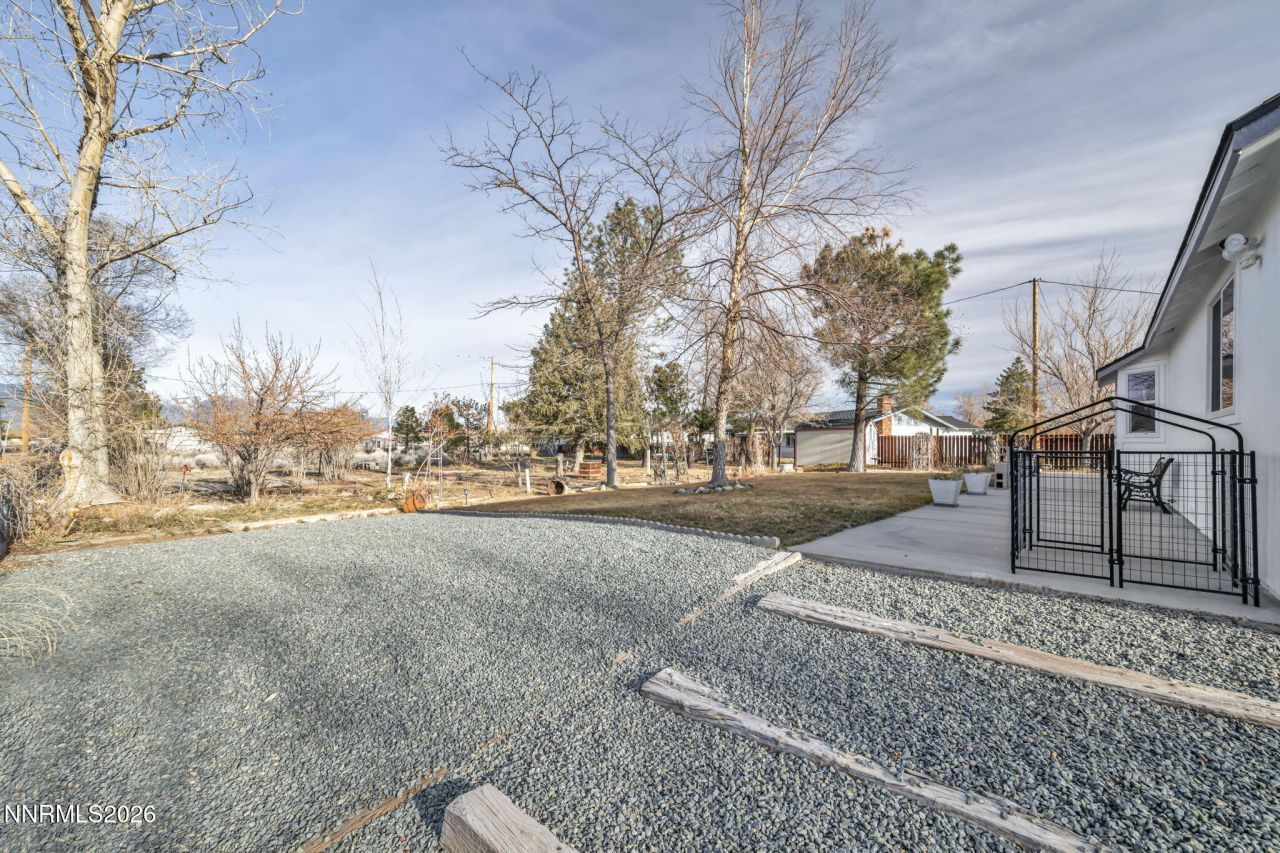 840 Russell Way, Gardnerville, NV 89460 Photo
