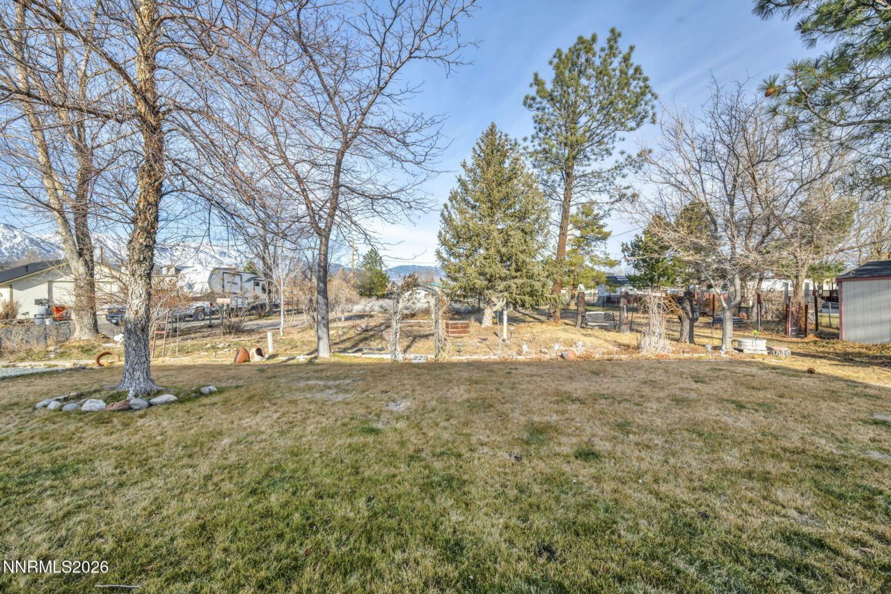 840 Russell Way, Gardnerville, NV 89460 Photo