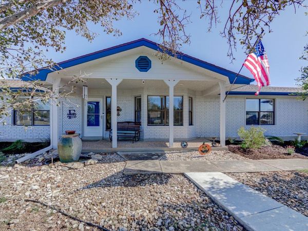 200 Harbor Cir CIR, Georgetown, TX 78633