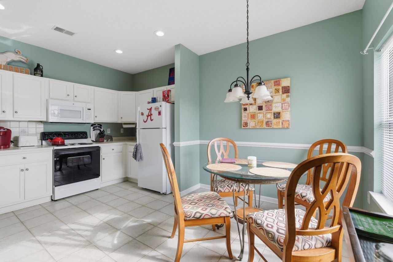 4433 Montrose Dr. Photo 10