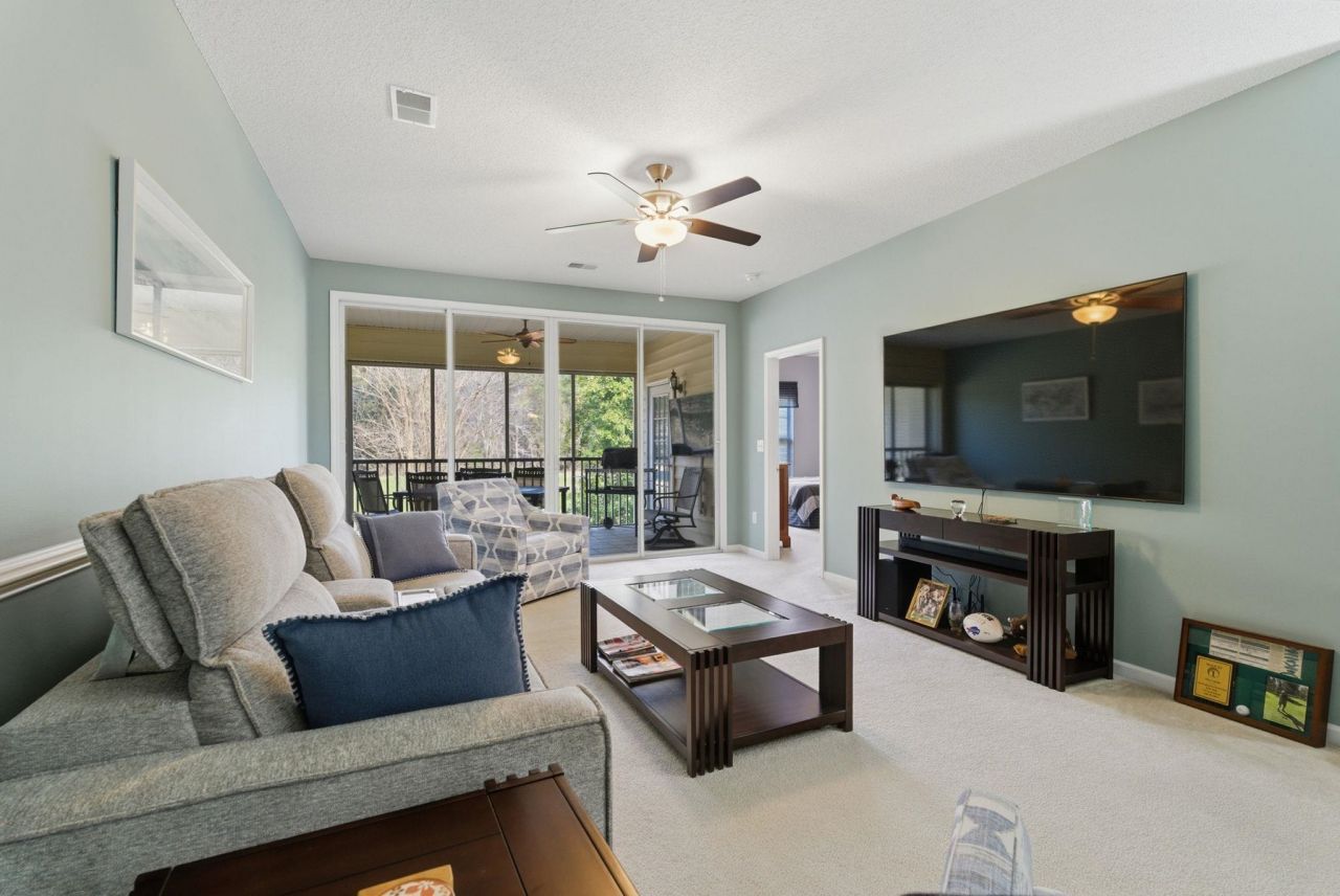 4433 Montrose Dr. Photo 17