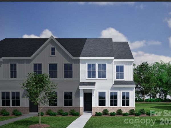 6518 Harlech Street, Charlotte, NC 28269