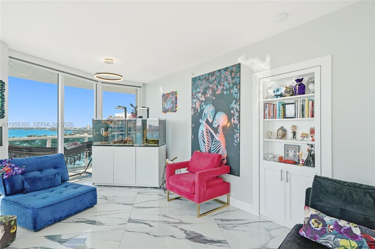 1881 79th St Cswy , Unit 1705, North Bay Village, FL 33141 Photo