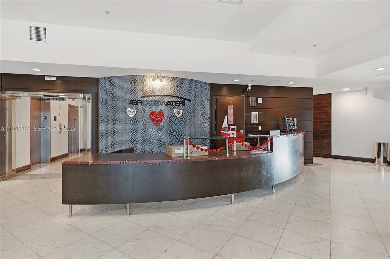 1881 79th St Cswy , Unit 1705, North Bay Village, FL 33141 Photo