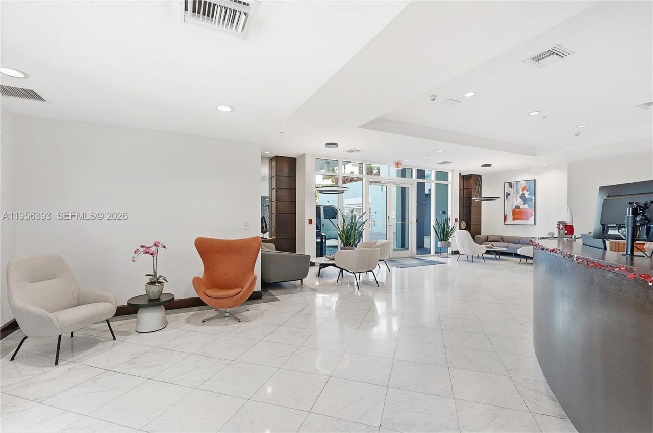 1881 79th St Cswy , Unit 1705, North Bay Village, FL 33141 Photo