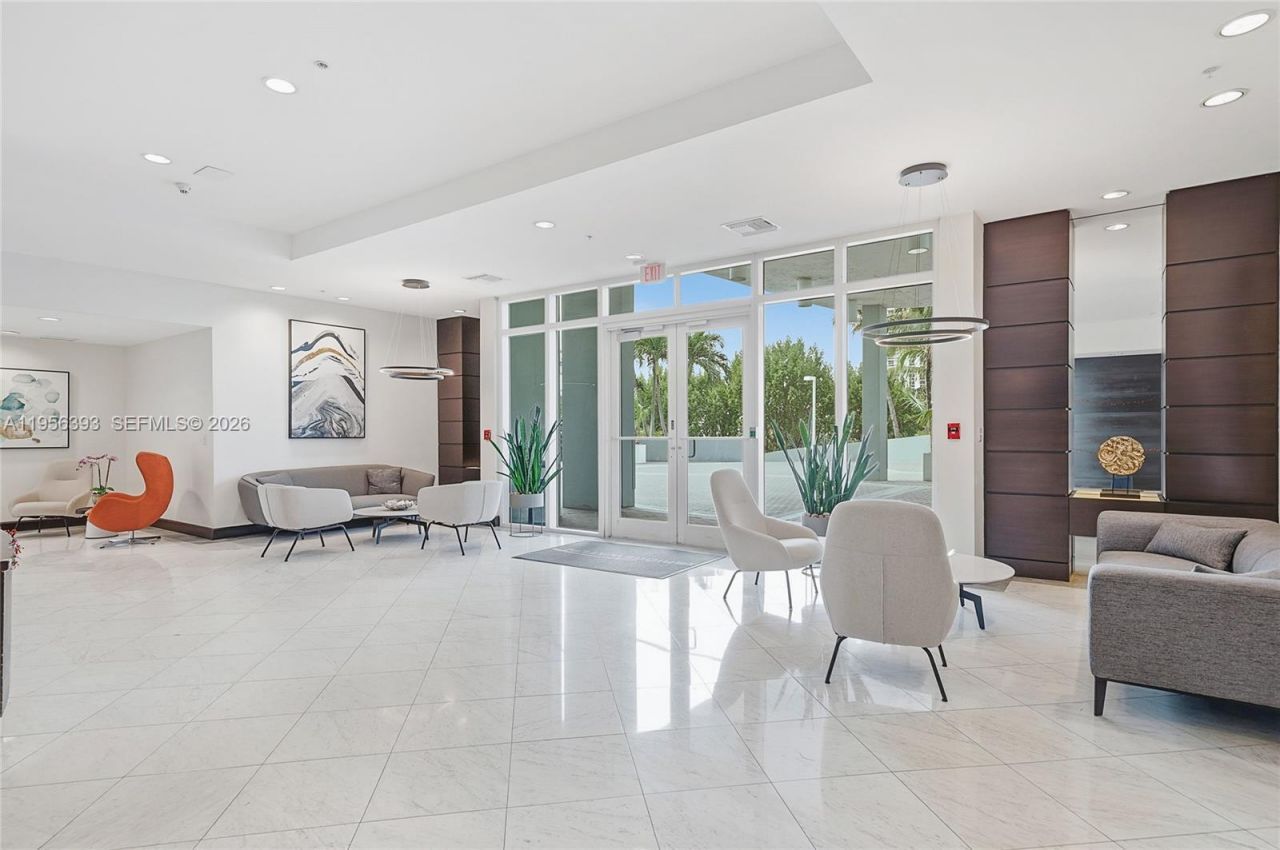 1881 79th St Cswy , Unit 1705, North Bay Village, FL 33141 Photo