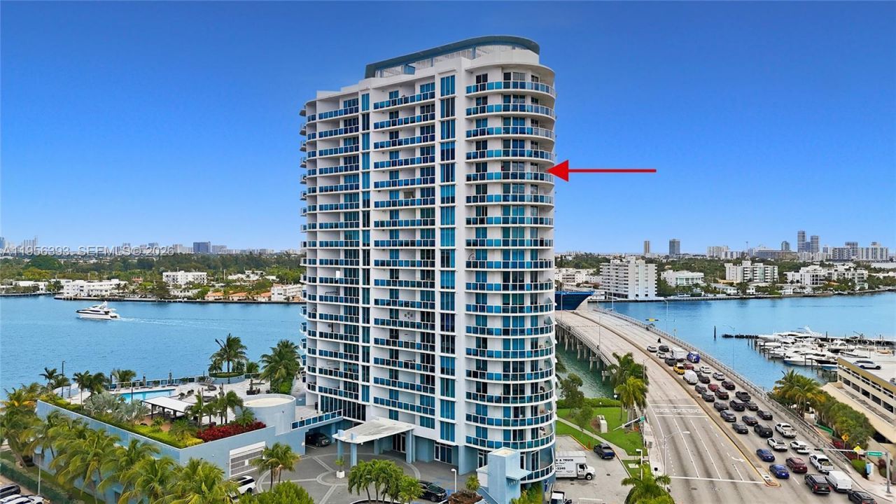 1881 79th St Cswy , Unit 1705, North Bay Village, FL 33141 Photo