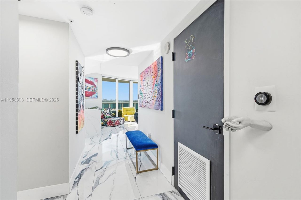 1881 79th St Cswy , Unit 1705, North Bay Village, FL 33141 Photo