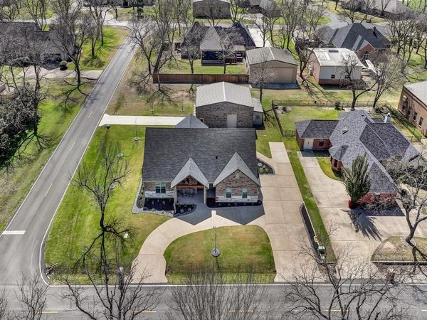 5418 Wedgefield Road, Granbury, TX 76049