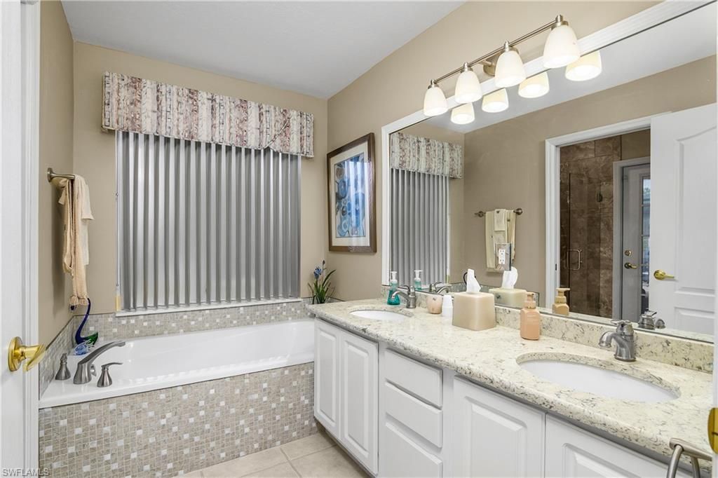 23380 Copperleaf Blvd, Estero, FL 34135 Photo