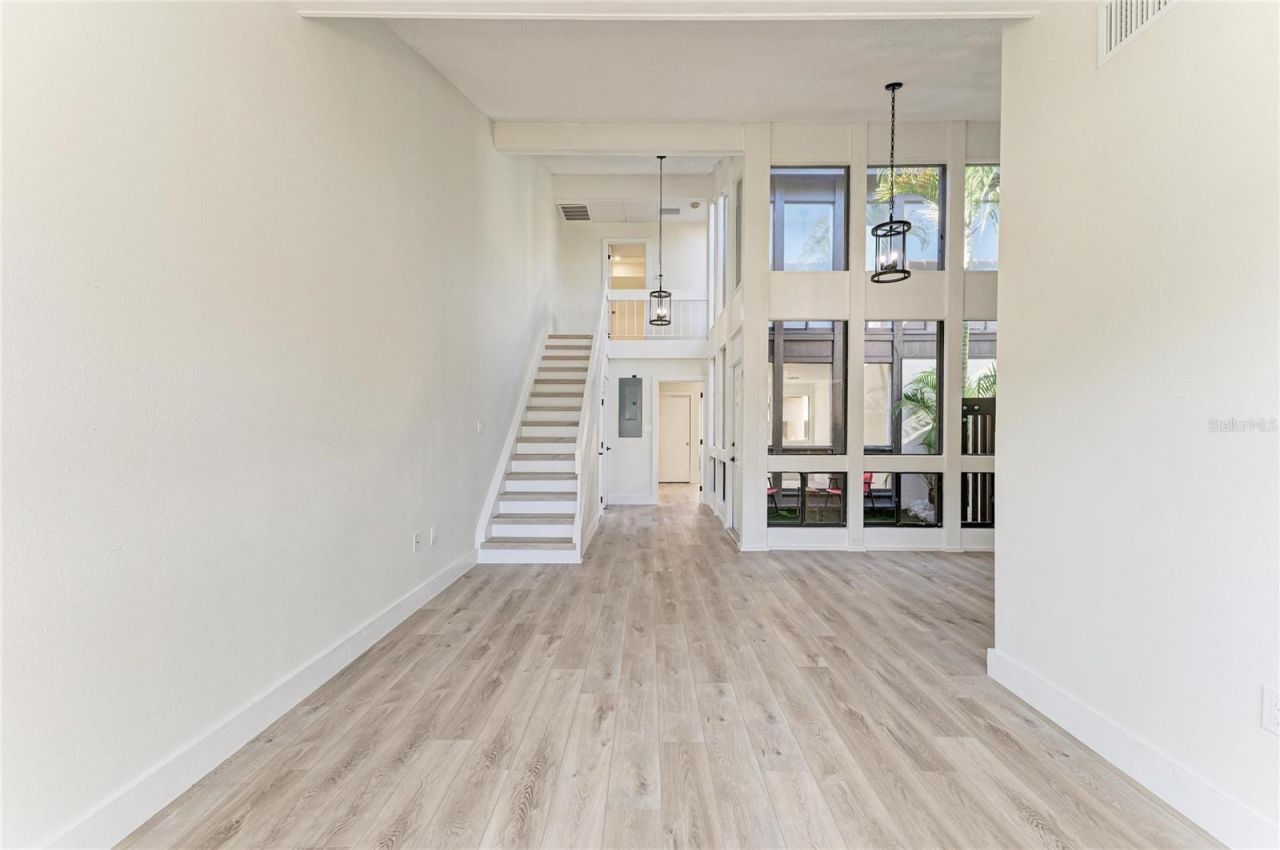 800 S Blvd Of The Presidents, Unit 9, Sarasota, FL 34236 Photo